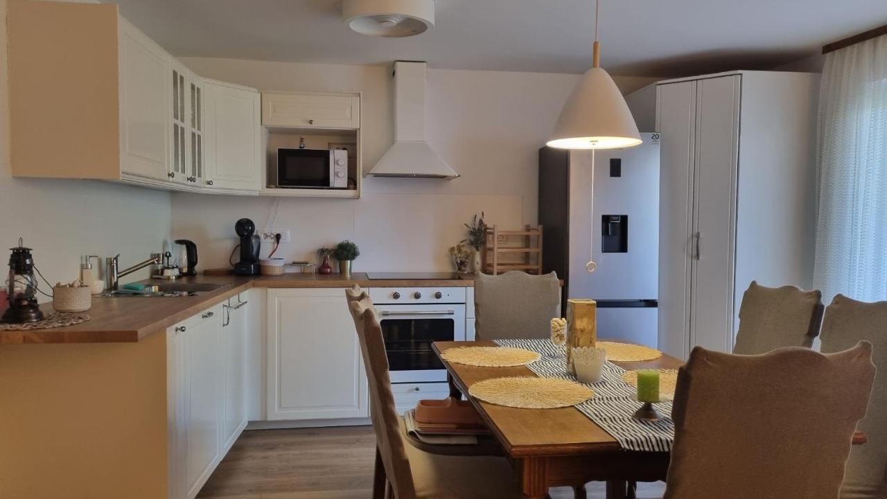 Apartman Z12 Διαμέρισμα Kornić Εξωτερικό φωτογραφία